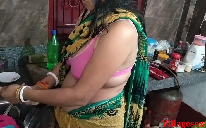 Fuck Without Condom in Kitchen Room