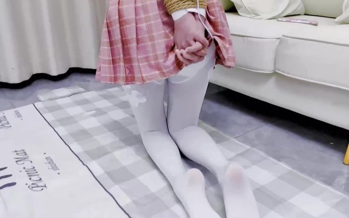 Girl in Distress Part 23