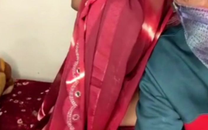 Girl Want to Take a Big Cock in Her Pussy