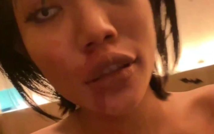 Halloween 2023 # Emma Thai Is a Fuck Demon in Live Show