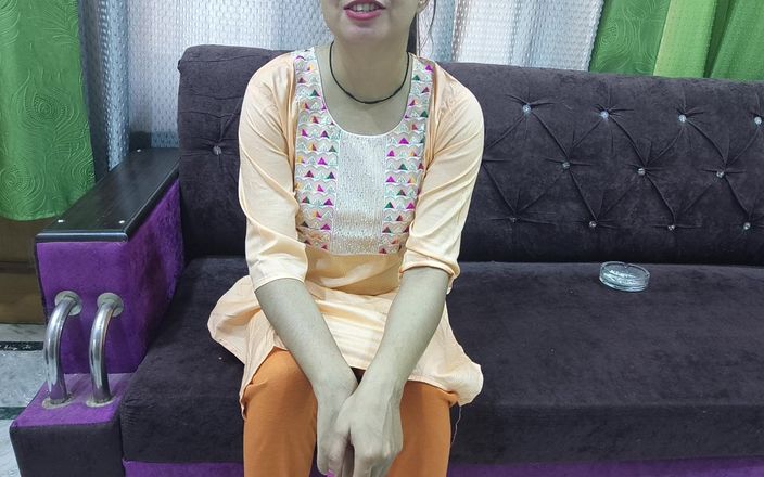 Hindi Couple Romance, Boyfriend Convinces Girlfriend to Have First Time Sex with Love, Romantic Mood, XXX in Hindi