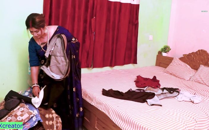 Horny Bhabhi Sudden Sex with Local Lundry Boy! Naughty Bhabhi Sex