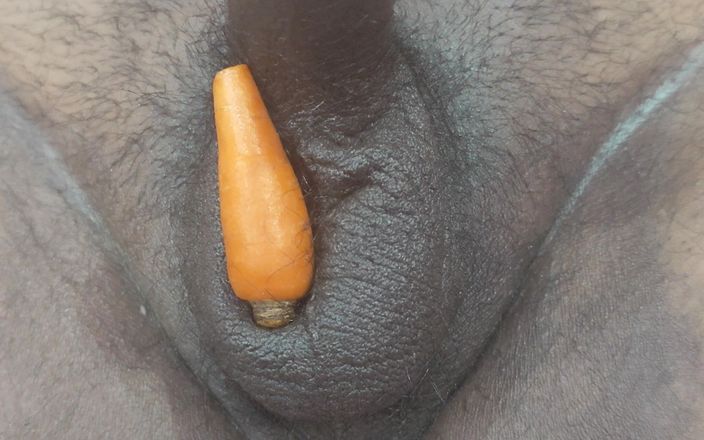 Horny Bhabhiji Enjoying Her Brother in Law Dick with Carrot