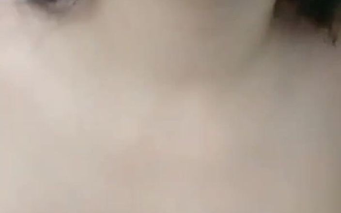 Horny Filipina Pinay Shows Her Breasts and Squeezes Her in the Video Call