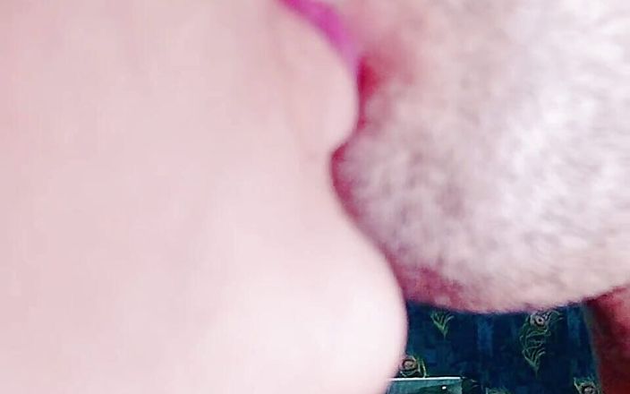 Horny Girlfriend Kissing so Lovely with Boyfriend