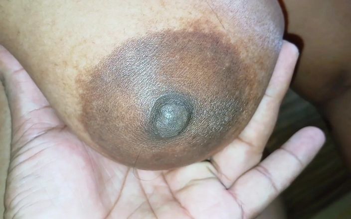 Hot Boobs Indian Wife