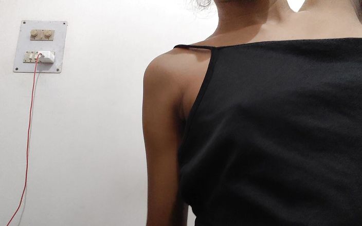 Hot Cute Girl Squinting and Playing with Pussy