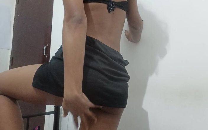 Hot Fingering Very Wet Pussy! Creamy Squirt Cumming Hard! 1