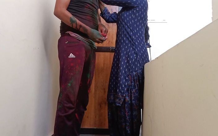 Hot Indian Desi Village Bhabhi Was Celebrate Holi with Dever on Clear