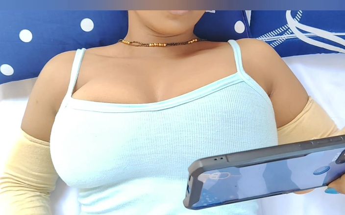 Hot Sexy Tharki Sarika Bhabhi Became Hot After Watching Blue Movie, Brother-in-law Saw It and Fucked Bhabhi