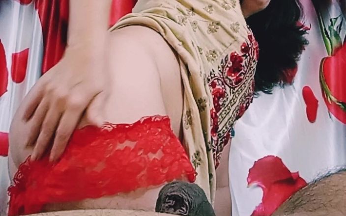 Hot Slutty Stepmom Serves Sex for Breakfast