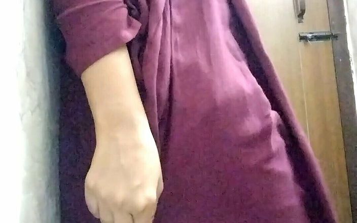 Hot Wife Changing Clothes at Home Indian Desi Wife Hot
