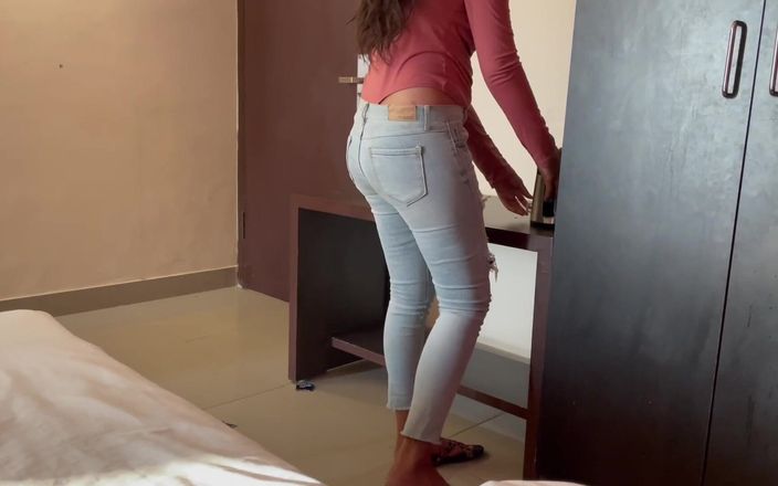 Hot Young Desi Indian Girl Fucked in a Hotel Room Short Film