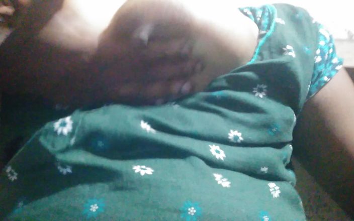 Housewife Big Boobs Show