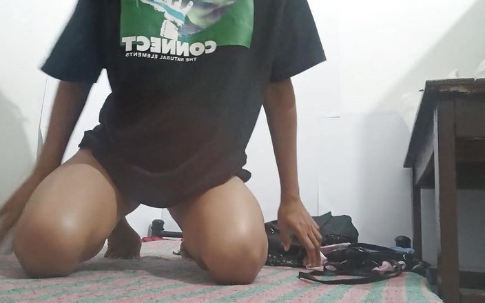 How Delicious Is in My Tight 18 Year Old Pussy