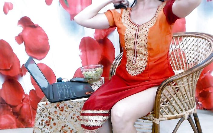 Husband Films His Wife With a Huge BBC Live
