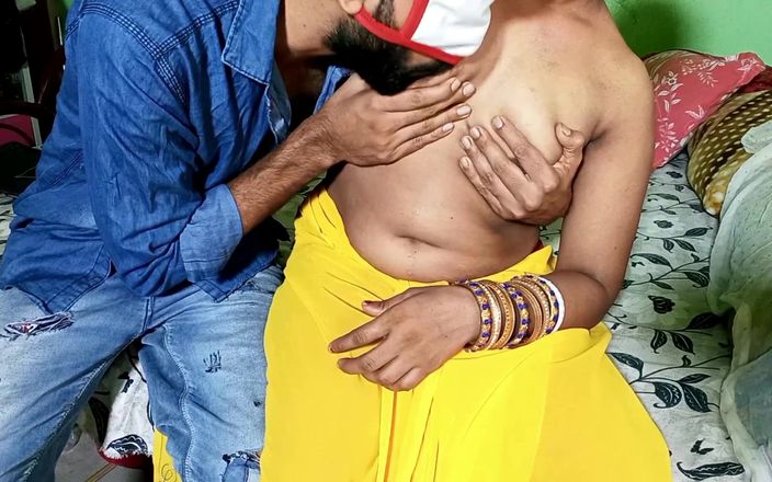 Husband Is in the Army Sex with the Postman with Kissing