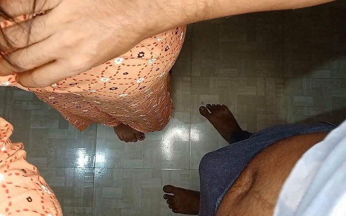 Husband Was Out of the House, the Milkman Fucked Me While Standing - Porn in Clear Hindi Voice