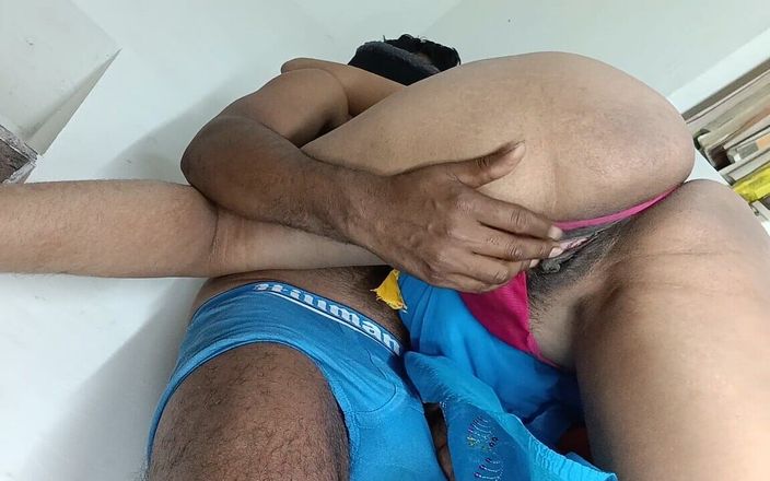 I Am Trying to Insert My Black Big Cock to Aunty's Black Pussy but I Am Not Success Then I Use Oil