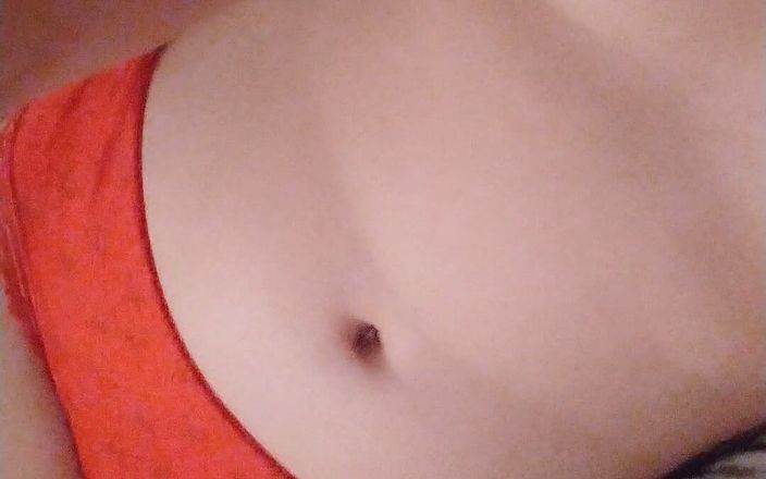 I can lay in bed and finger my pussy comfortably
