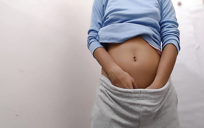 I Caught My School Girl Masturbating