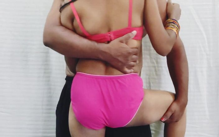 I Did Pussy Fingering and Fucked My Sister-in-law in Green Saree