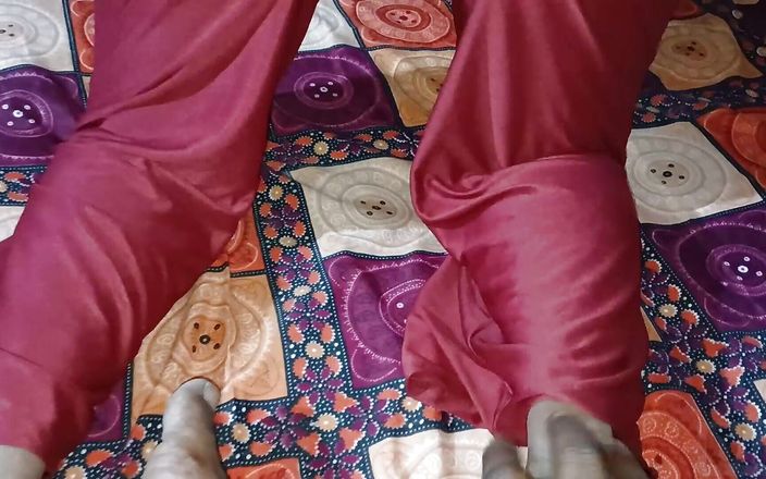 I Fucked My Friends Girlfriend When He Went Out Indian Cute Desi Bhabhi