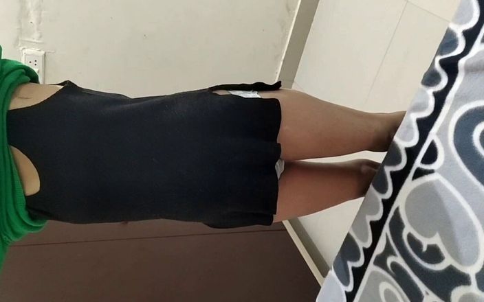I Get Horny, Please Fuck My Big Ass After Watching Saara