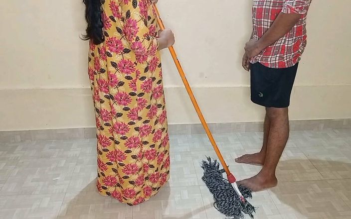 I Made the Maid Aunty Suck My Dick and Fucked Her All Day Long - Queen Reema