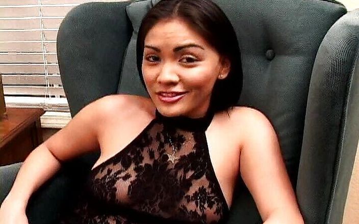 Incredible Asian Slut Makes Her Man Cum All Over Face
