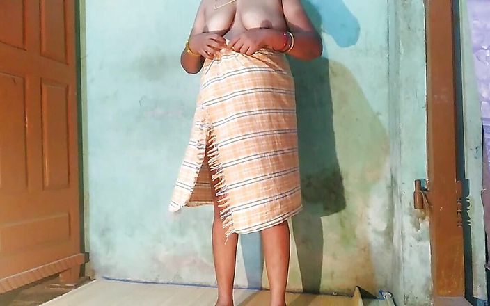 Indian Aunty and Step-brother Having Sex
