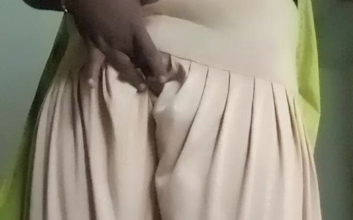 Indian aunty dress in the bedroom