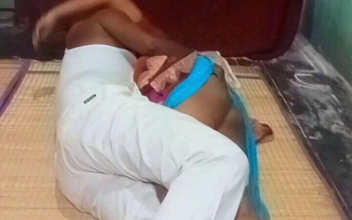 Indian Aunty Outside Sex with Brother in Law