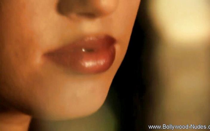 Indian babe dancing for us