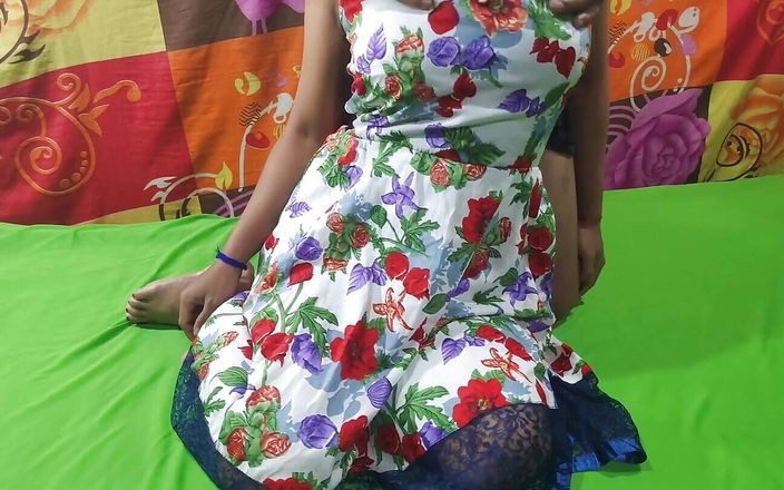 Indian Beautiful Sex Video - 18 Year Old Indian Girl with Boyfriend