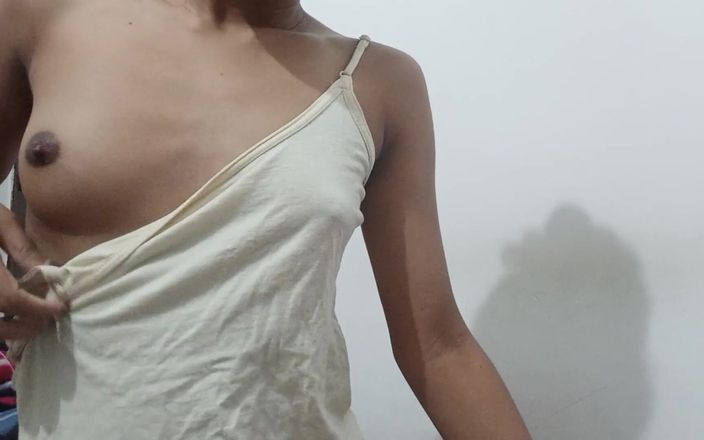 Indian Bhabi Orgasm in Front of Camera