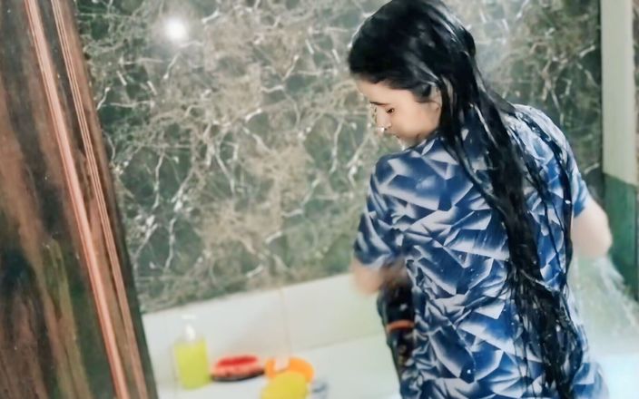 Indian College Girl Bathroom Mms Full HD