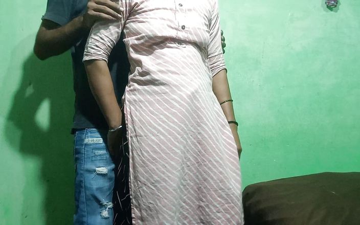 Indian College Girl First Time Outdoor Sex