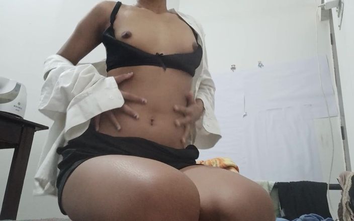 Indian College Girl Sneha Alone at Home Needs a Hot Indian Hunk to Get Fucked