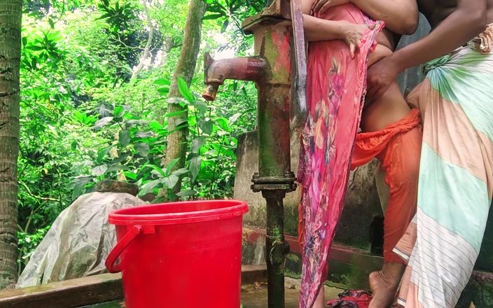 Indian Desi Aunty Shower Fucked.