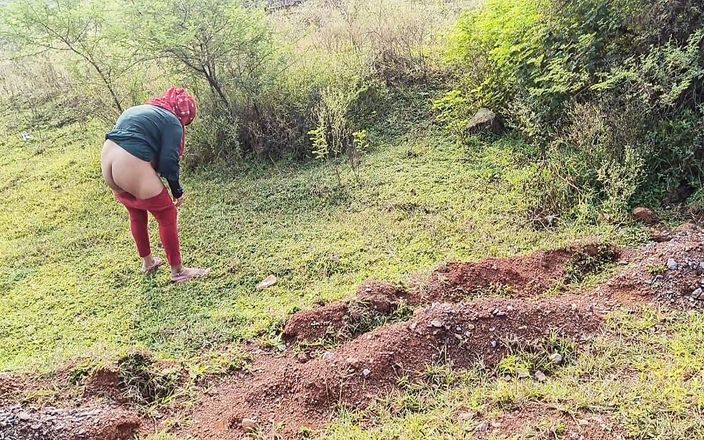 Indian Girl Fucked Hard by Boyfriend in Jungle