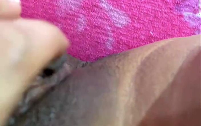 Indian Girl Pussy Pamping