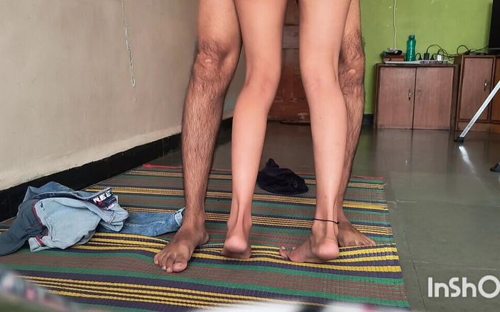 Indian Girl Sex with Delivery Boy Part 2