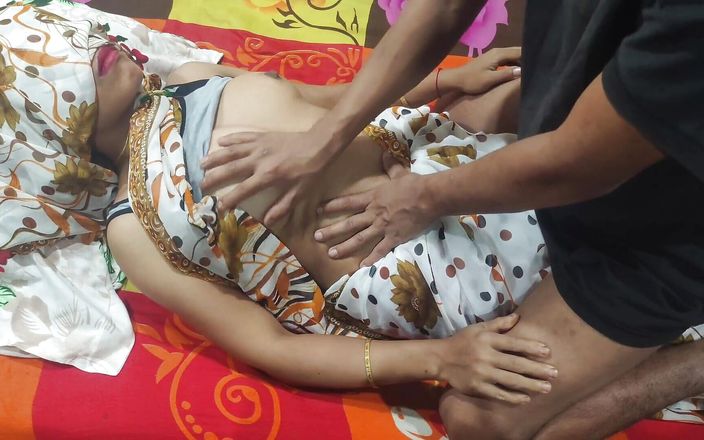 Indian Hot Sexy Aunty with Saree, Indian Desi Big Boobs and Ass Bhabhis Sex, Big Boobs Bhabhi Ki Chudai