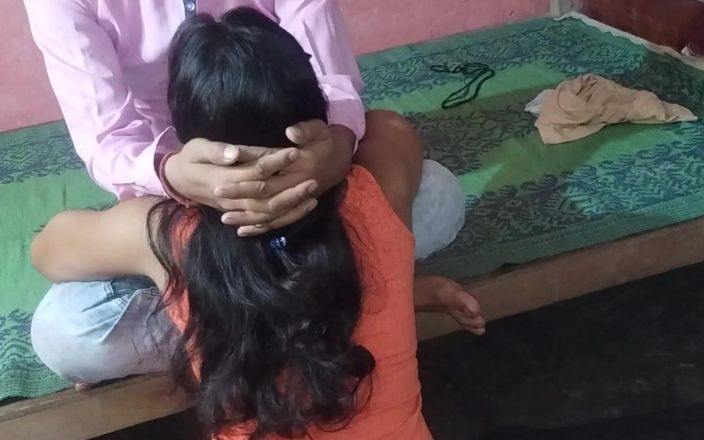 Indian Hot Sexy Bhabhi Fast Time Sex with Boyfriend