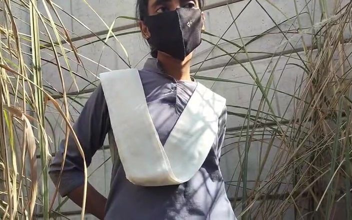 Indian Hot Sexy Big Boobs Young Desi College Girl Fucked in Jungle