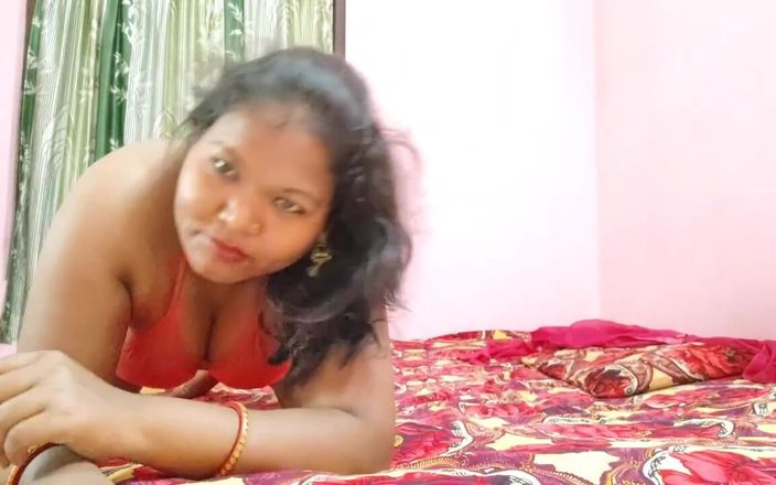 Indian Housewife Sexy Lady Show
