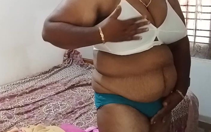 Indian lady bedroom dress change performance videos
