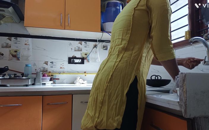 Indian Maid Aunty Big Ass Sucking and Anal Sex with Owner