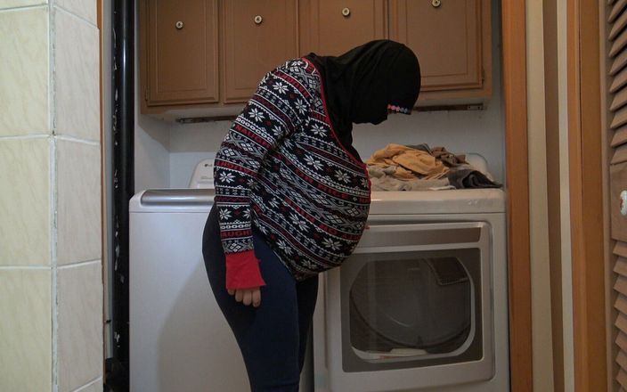 Indian Muslim Desi Wife Pregnant Creampied Before Husband Goes to Work